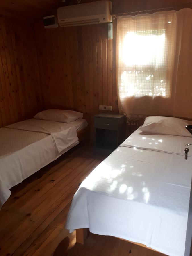 Base Bunglows Pansiyon Olimpos